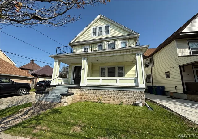 Homes for sale in Buffalo, NY | 22 Briggs Ave, Buffalo, NY 14207 | MLS# B1682669