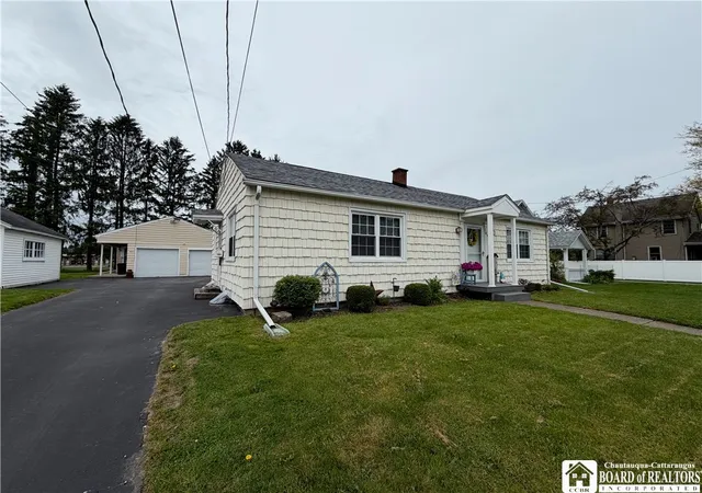 Homes for sale in Olean, NY | 103 N 19th St, Olean, NY 14760 | MLS# R1683197