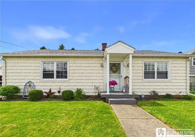 Homes for sale in Olean, NY | 103 N 19th St, Olean, NY 14760 | MLS# R1683197