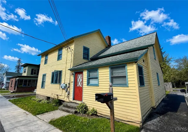 Homes for sale in Cazenovia, NY | 2609 Pearl St, Cazenovia, NY 13035 | MLS# S1682103