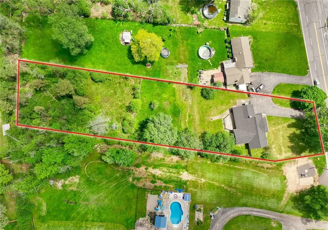 Homes for sale in Henrietta, NY | 1766 Lehigh Station Rd, Henrietta, NY 14467 | MLS# R1682399