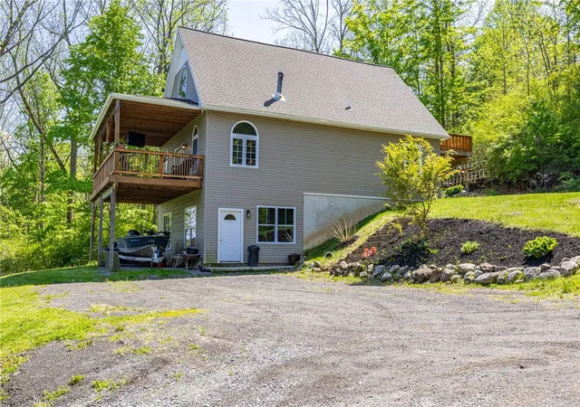 Homes for sale in Palmyra, NY | 4380 State Route 31, Palmyra, NY 14522 | MLS# R1681114