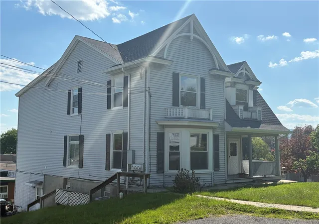 2nd image of 19 Bronk St, Oneonta, NY 13820 | MLS# R1683002