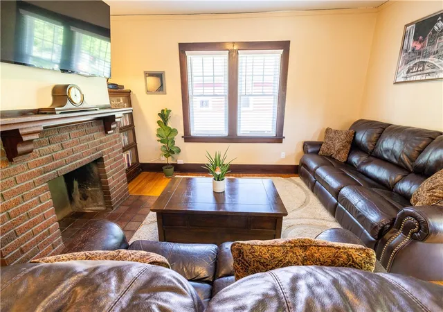 Listing Photo 5 - Condo for sale in building located at 91-93 Sylvan Rd, Rochester, NY 14618