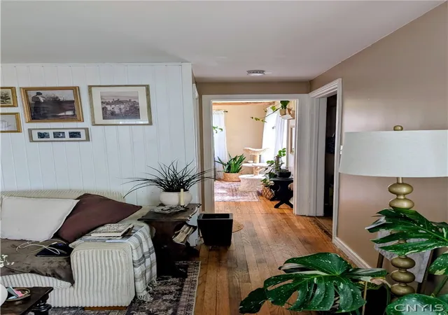 5th image of 527 Salisbury Park Dr, Syracuse, NY 13224 | MLS# S1683231