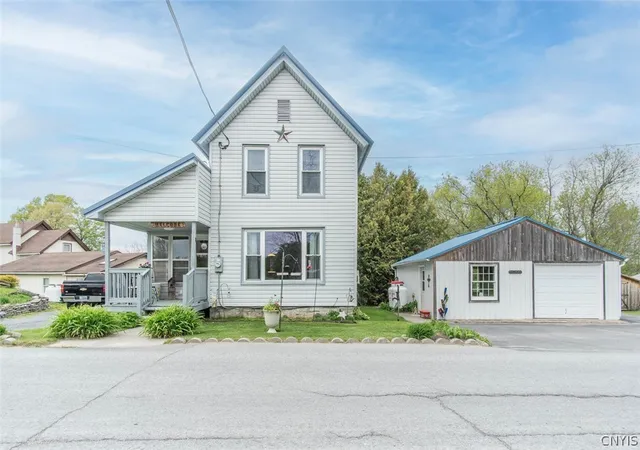 Homes for sale in Clayton, NY | 15205 Factory St, Clayton, NY 13632 | MLS# S1681676