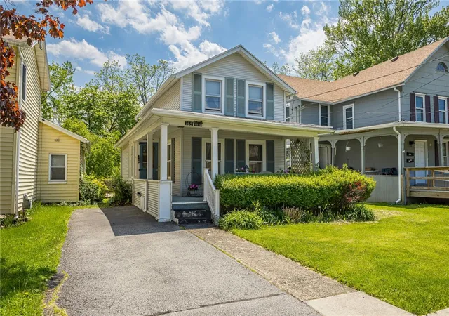 Homes for sale in Canandaigua City, NY | 165 Bristol St, Canandaigua City, NY 14424 | MLS# R1682624