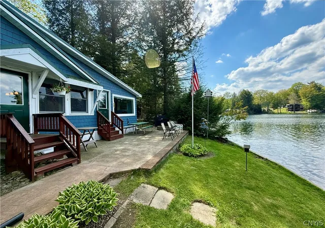 Homes for sale in Williamstown, NY | 8 Leonard Ln, Williamstown, NY 13302 | MLS# S1682926