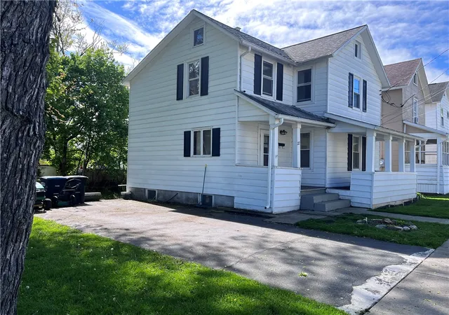 Homes for sale in Geneva City, NY | 22 Humbert St, Geneva City, NY 14456 | MLS# R1683312