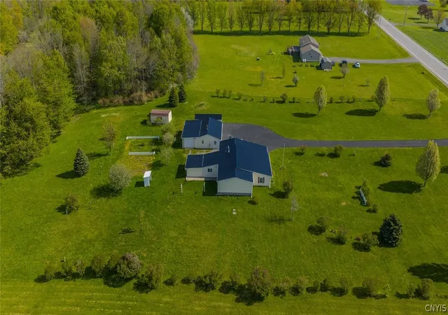 Homes for sale in Ellisburg, NY | 6057 Us Route 11, Ellisburg, NY 13605 | MLS# S1682412