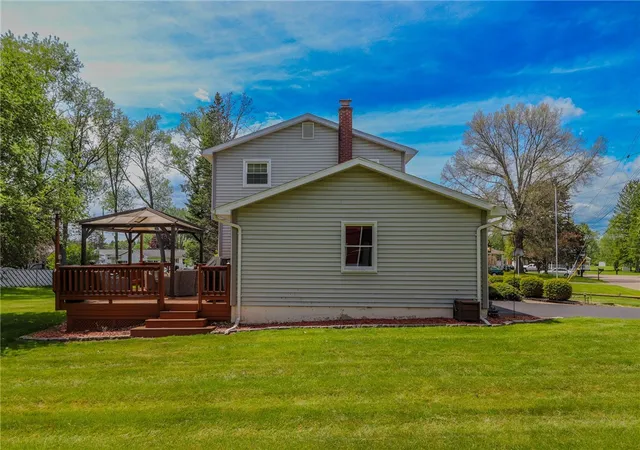 Homes for sale in Horseheads, NY | 56 Briarcliff Dr, Horseheads, NY 14845 | MLS# R1673925