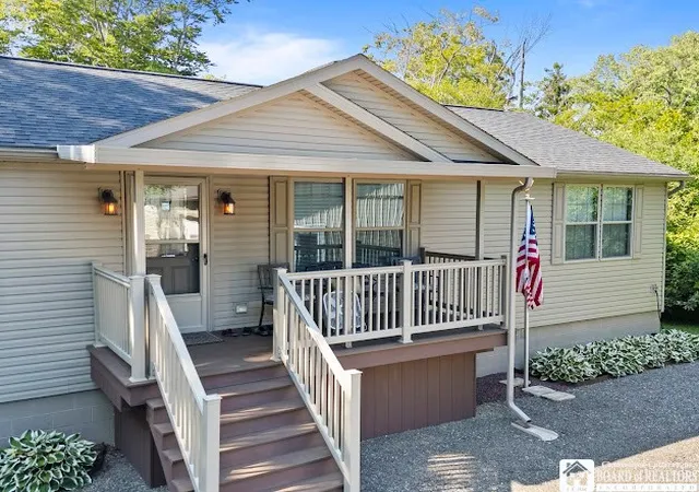 3rd image of 6036 Route 5, Portland, NY 14716 | MLS# R1683343