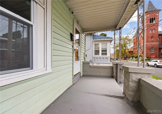 Homes for sale in Buffalo, NY | 219 Ludington St, Buffalo, NY 14206 | MLS# B1683344