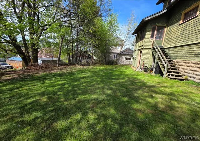 2nd image of 78 Beech St, Jamestown, NY 14701 | MLS# B1683360
