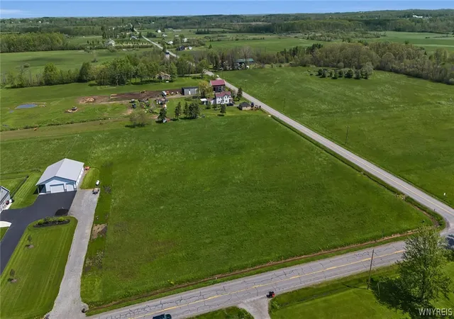 5th image of V/L Lincoln Avenue Ext, Royalton, NY 14094 | MLS# B1683326