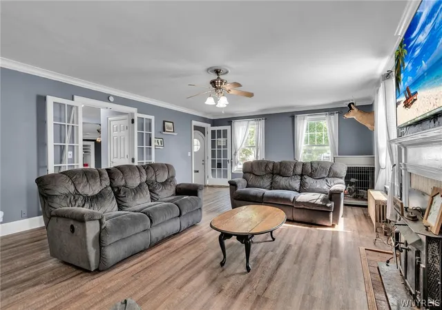 Homes for sale in Ridgeway, NY | 322 Pearl St, Ridgeway, NY 14103 | MLS# B1683395