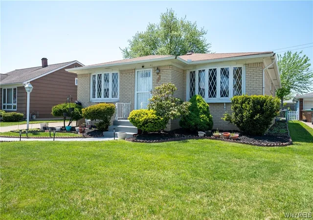2nd image of 107 Nagel Dr, Buffalo, NY 14225 | MLS# B1683226