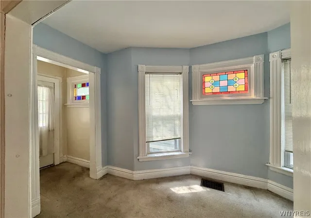 Homes for sale in Buffalo, NY | 50 Abbottsford Pt, Buffalo, NY 14213 | MLS# B1683484