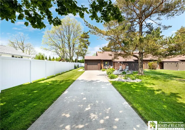 39th image of 2 Susann Ct, Pomfret, NY 14063 | MLS# R1681666