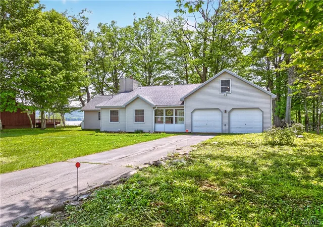 2nd image of 7278 Lake View Dr, Ava, NY 13303 | MLS# S1681059