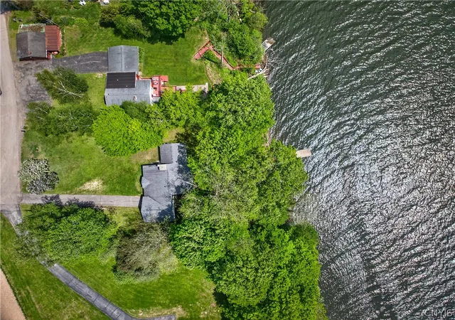 3rd image of 7278 Lake View Dr, Ava, NY 13303 | MLS# S1681059