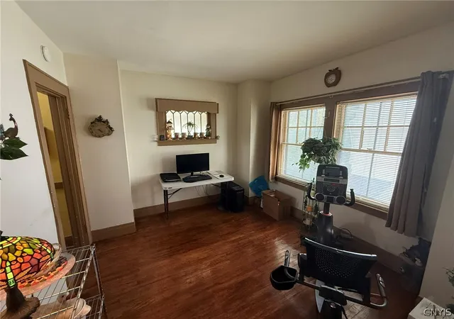 5th image of 410 Emerson Ave #12, Syracuse, NY 13204 | MLS# S1683424