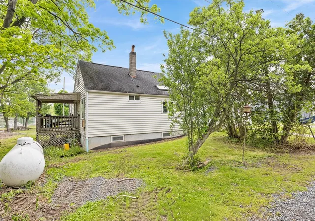 Homes for sale in Springport, NY | 4279 Carrs Cove Rd, Springport, NY 13160 | MLS# R1683309