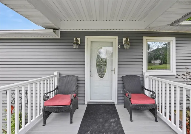 Homes for sale in Springport, NY | 4283 Carrs Cove Rd, Springport, NY 13160 | MLS# R1683298
