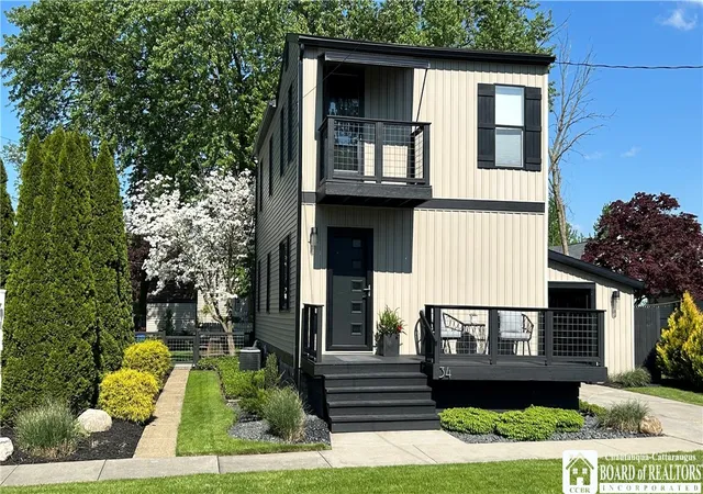 2nd image of 34 N Zebra St, Dunkirk, NY 14048 | MLS# R1682855