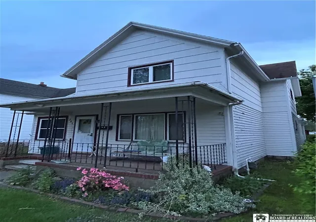 2nd image of 241 Lord St, Dunkirk, NY 14048 | MLS# R1682857