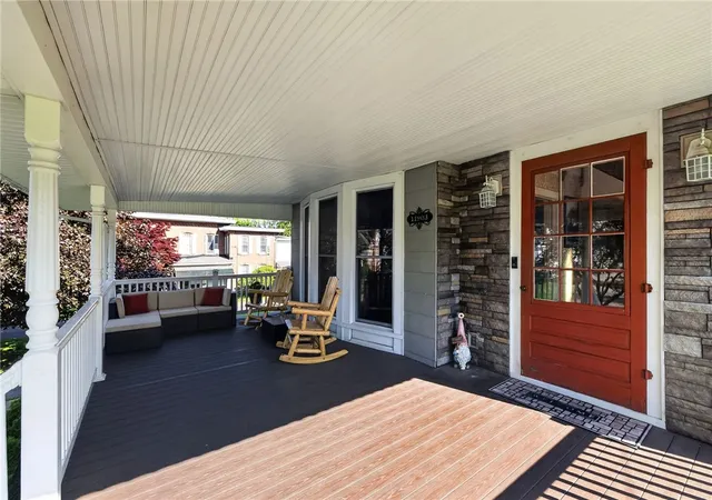 Homes for sale in Wolcott, NY | 11903 W Main St, Wolcott, NY 14590 | MLS# R1682715
