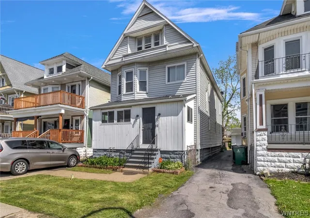 Homes for sale in Buffalo, NY | 215 Stevenson St, Buffalo, NY 14210 | MLS# B1683386