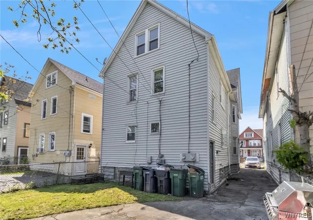 Homes for sale in Buffalo, NY | 215 Stevenson St, Buffalo, NY 14210 | MLS# B1683386