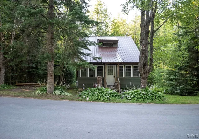 Homes for sale in Forestport, NY | 4044 Norton Rd, Forestport, NY 13338 | MLS# S1677817