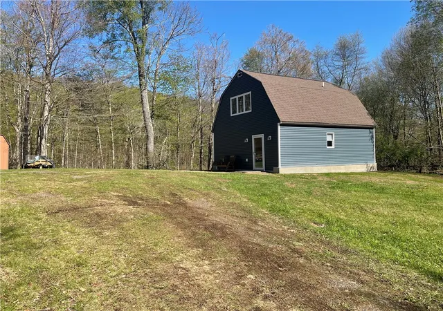 2nd image of 144 Easy St, Stamford, NY 12167 | MLS# R1683525