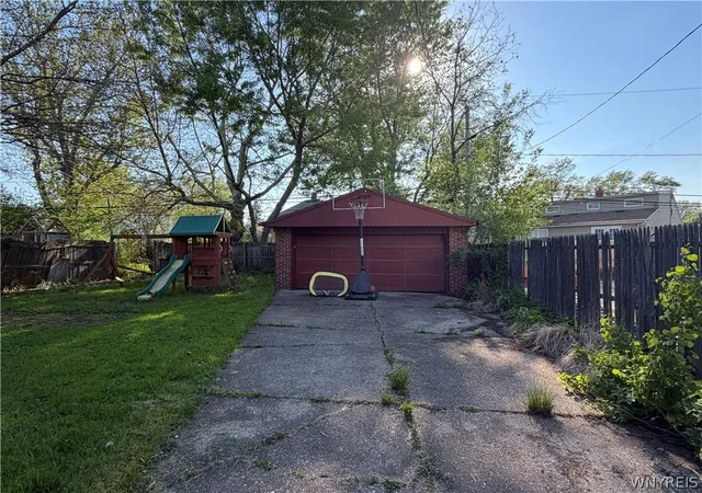 Homes for sale in Cheektowaga, NY | 60 Liberty Ter, Cheektowaga, NY 14215 | MLS# B1683612