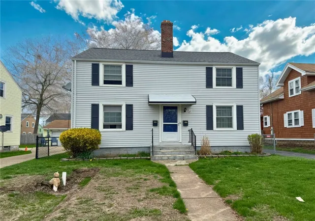 2nd image of 311 W Girard Blvd, Buffalo, NY 14217 | MLS# R1683132