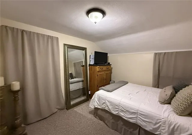 5th image of 311 W Girard Blvd, Buffalo, NY 14217 | MLS# R1683132