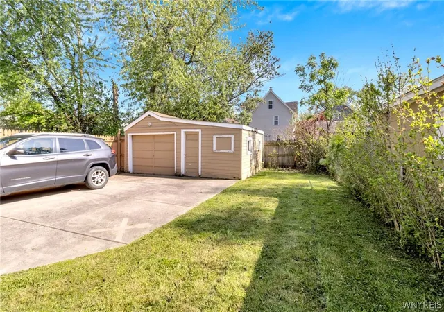 Homes for sale in Buffalo, NY | 377 Marilla St, Buffalo, NY 14220 | MLS# B1683399