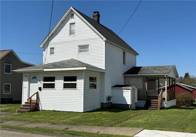 Homes for sale in Kane Boro, PA | 631 N Tionesta Ave, Kane Boro, PA 16735 | MLS# R1682439