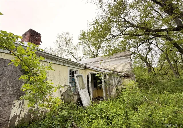 Photo 3 of Sale Pending at 13870 Miller Ave, Chaffee, NY 14030 | MLS# B1683546 | Listing updated on 2026-06-03