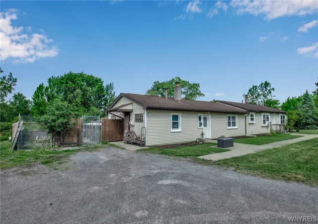 Homes for sale in Alden, NY | 100 Sullivan Rd, Alden, NY 14004 | MLS# B1683691