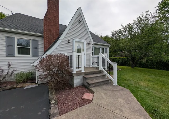 Homes for sale in Foster Town, PA | 620 Interstate Pkwy, Foster Town, PA 16701 | MLS# R1683757