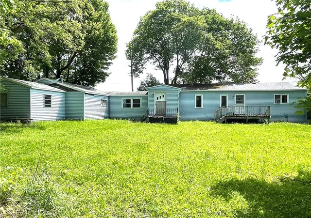 Photo 3 of Sale Pending at 7395 Black St Rd, Le Roy, NY 14482 | MLS# R1683553 | Listing updated on 2026-06-18