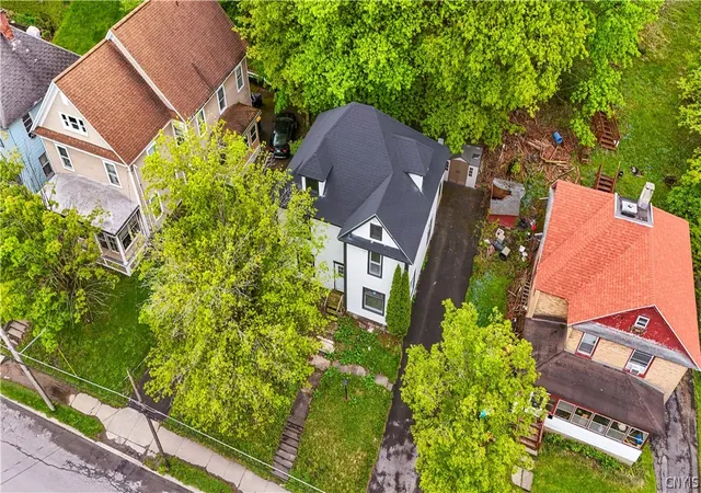 5th image of 330 E Main St, Ilion, NY 13357 | MLS# S1683148