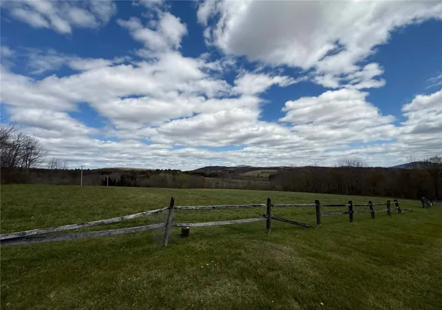 Homes for sale in Harpersfield, NY | 372 Windsong Rd, Harpersfield, NY 13786 | MLS# R1683613