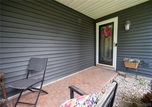 5th image of 3142 E River Rd, Grand Island, NY 14072 | MLS# B1683834