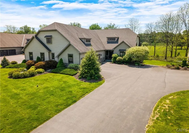 Photo 2 of Condo for sale at 120 Buchmans Close Cir, Fayetteville, NY 13066 | MLS# S1683806 | Listing updated on 2026-07-26