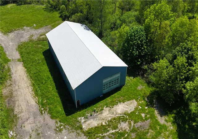 2nd image of 1645 Forest Avenue Ext, Busti, NY 14701 | MLS# R1683899