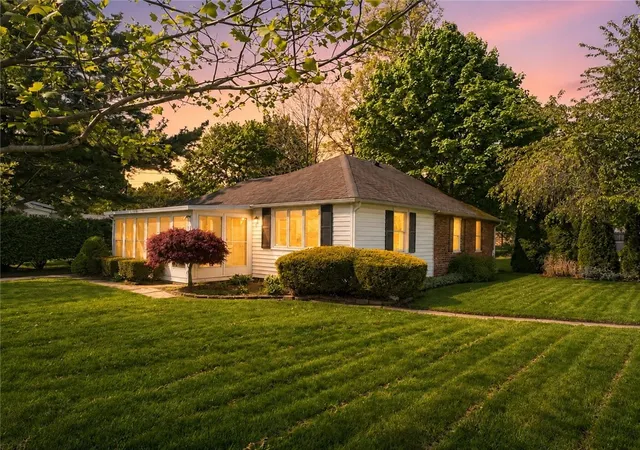 Homes for sale in Geneva City, NY | 12 Nagel Pl, Geneva City, NY 14456 | MLS# R1683802